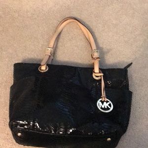 Michael Kors black tote !